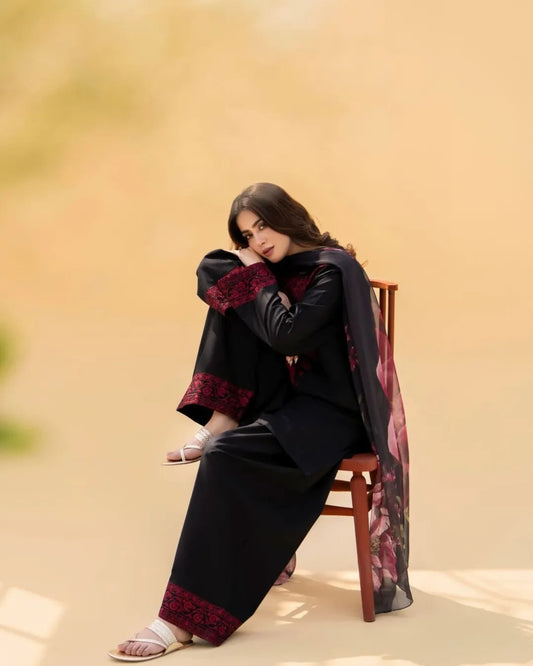 Royal Embroidery 2 Piece